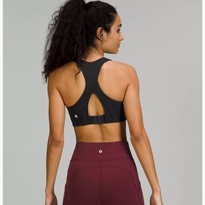 Lululemon invigorate sports bra size 6